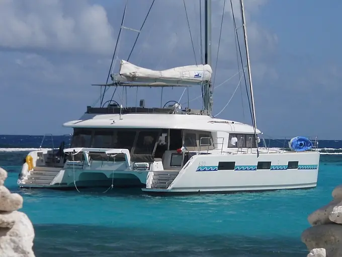 Cocktail Creole Lagoon 620 - Cabin Cruise Seychelles