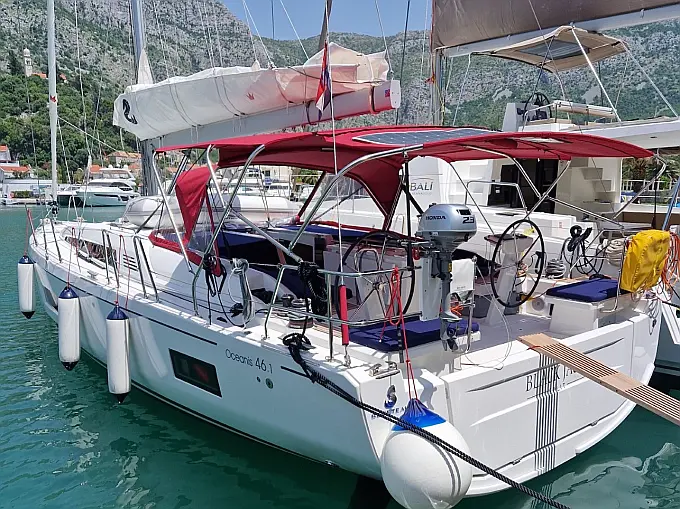 Oceanis 46.1 - owner version