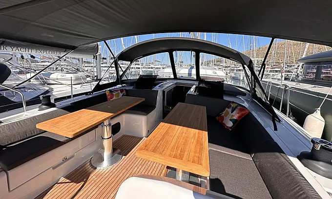Hanse 508